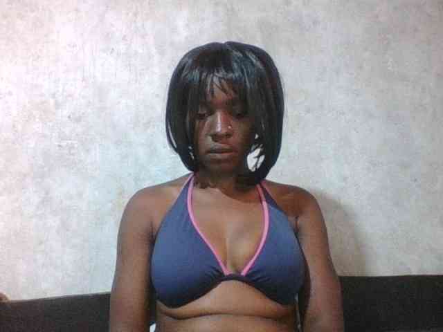 sweet-aaliya webcam