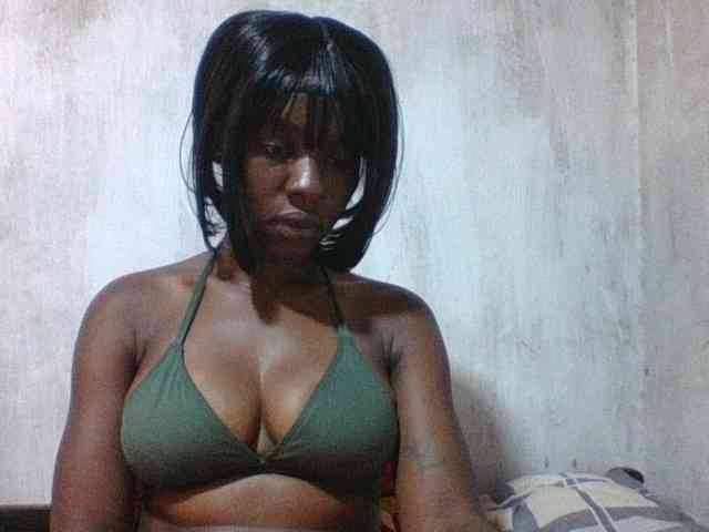 sweet-aaliya webcam