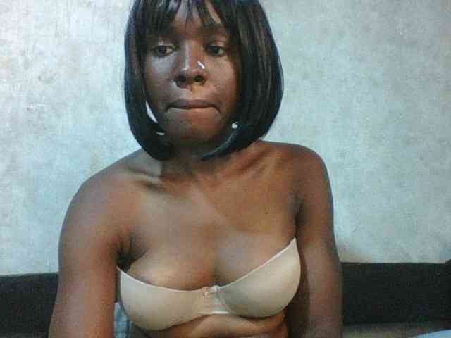 sweet-aaliya webcam