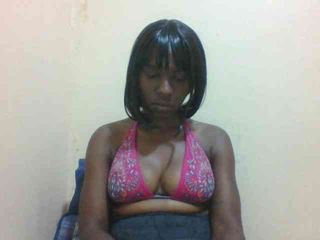 sweet-aaliya webcam