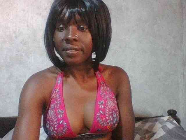 sweet-aaliya webcam