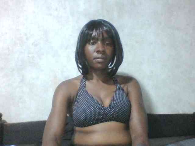sweet-aaliya webcam