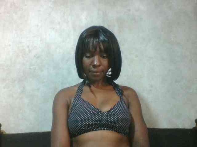 sweet-aaliya webcam
