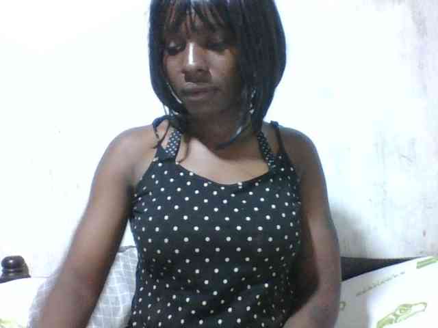 sweet-aaliya webcam