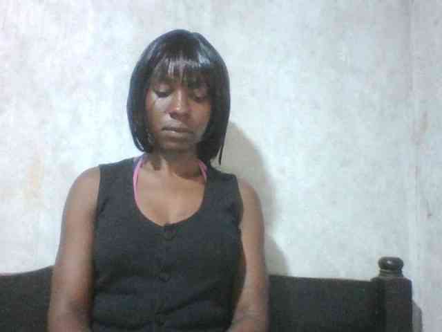 sweet-aaliya webcam