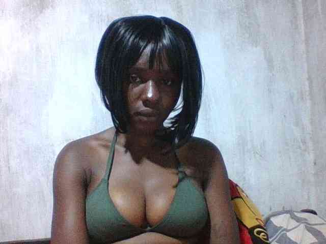 sweet-aaliya webcam