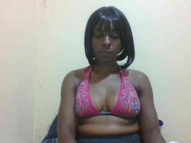 sweet-aaliya webcam