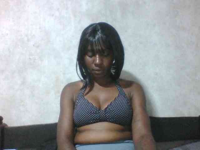 sweet-aaliya webcam