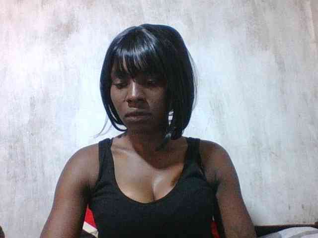 sweet-aaliya webcam
