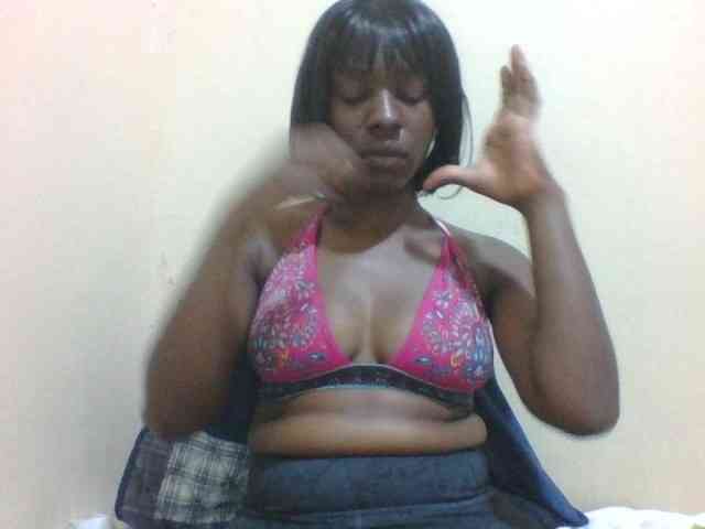 sweet-aaliya webcam