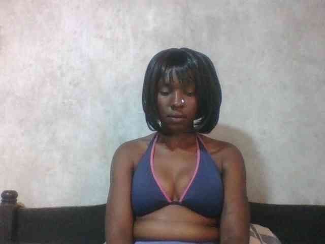 sweet-aaliya webcam