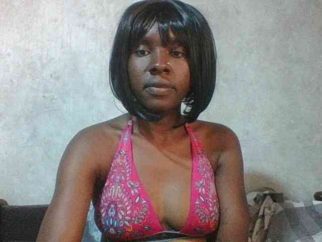 sweet-aaliya webcam