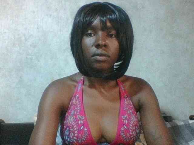 sweet-aaliya webcam