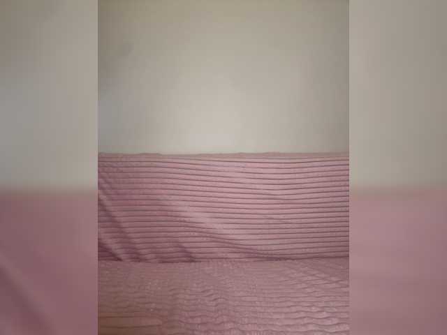 -M- live cam preview