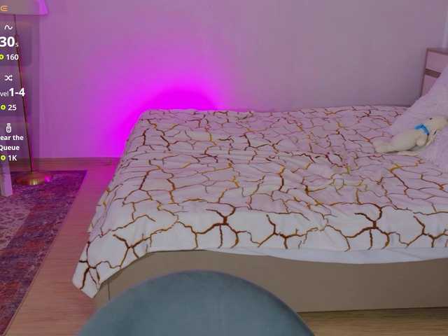 adet1a live cam on BongaCams