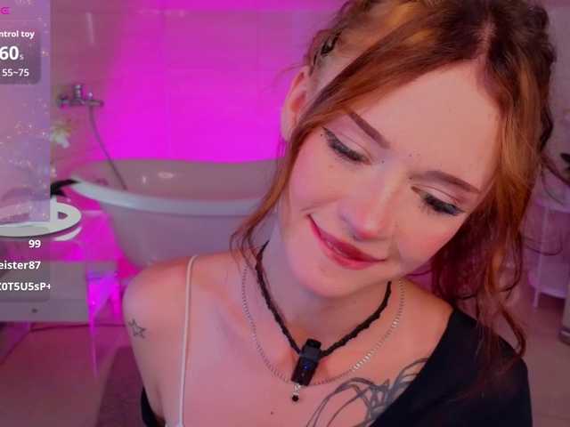 adet1a live cam on BongaCams