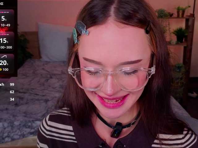 adet1a live cam on BongaCams