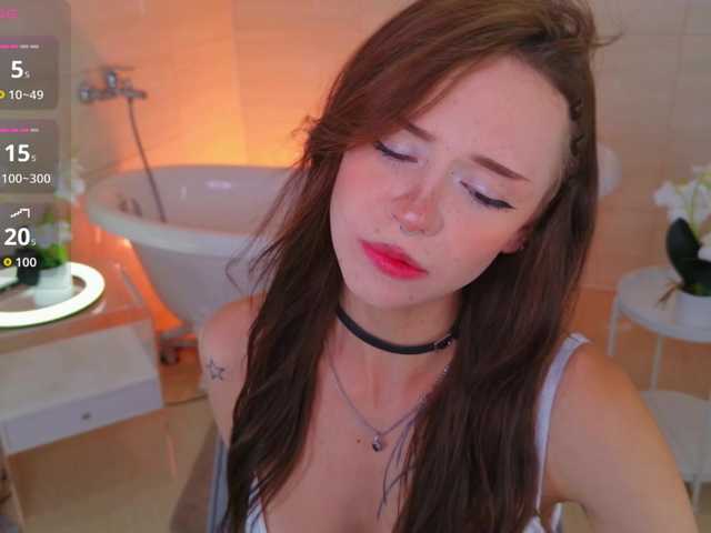 adet1a live cam on BongaCams