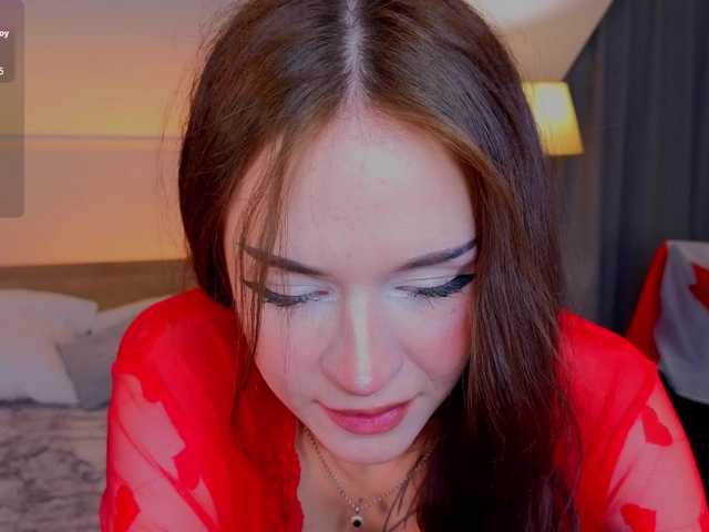 adet1a live cam on BongaCams
