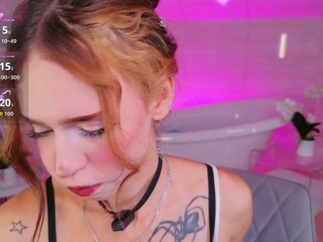 adet1a live cam on BongaCams
