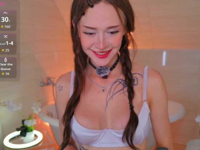 adet1a live cam on BongaCams