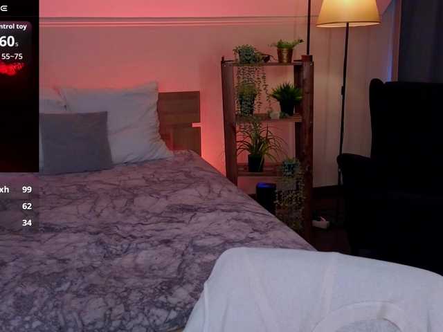 adet1a live cam on BongaCams
