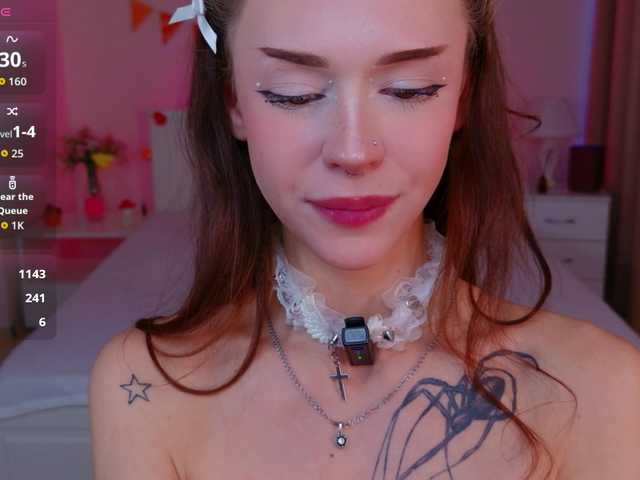 adet1a live cam on BongaCams