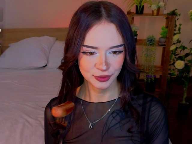 adet1a's BongaCams show and profile