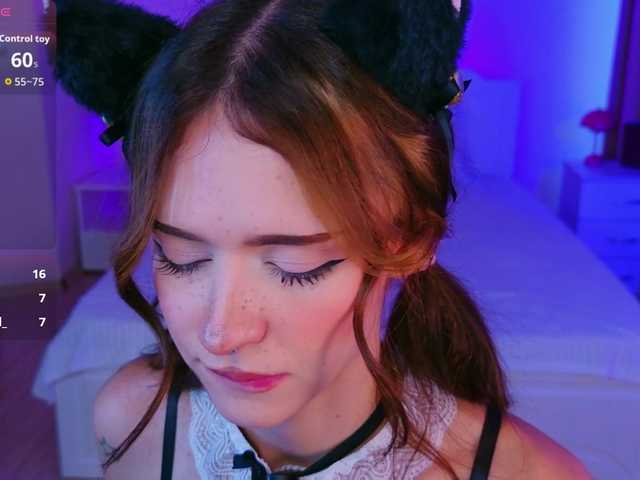 adet1a live cam on BongaCams