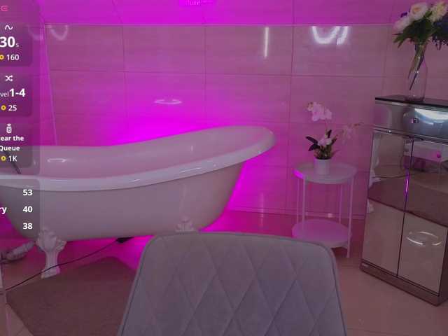 adet1a live cam on BongaCams