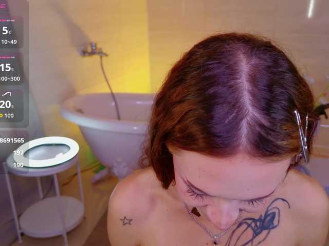 adet1a live cam on BongaCams