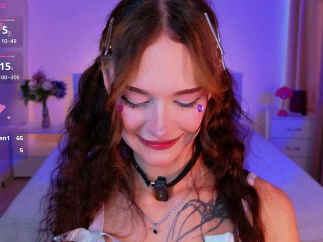 adet1a live cam on BongaCams