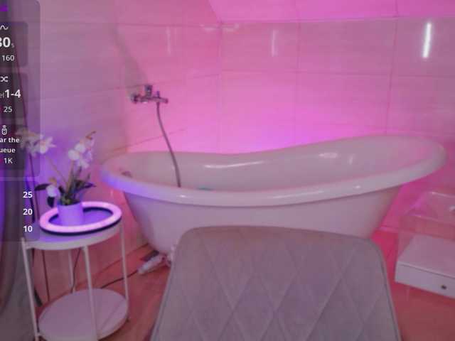 adet1a live cam on BongaCams