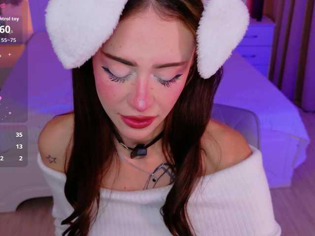 adet1a live cam on BongaCams