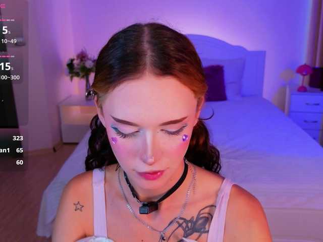 adet1a live cam on BongaCams