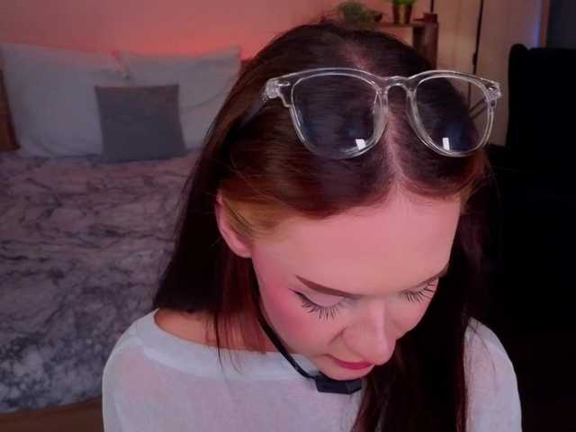 adet1a live cam on BongaCams