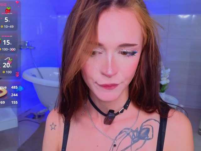 adet1a live cam on BongaCams