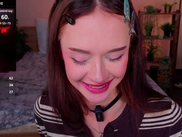 adet1a live cam on BongaCams