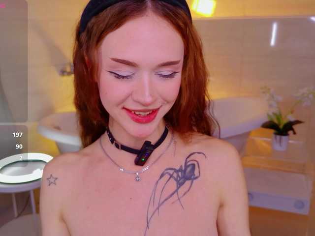 adet1a live cam on BongaCams