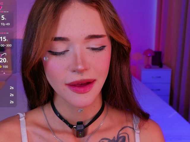 adet1a live cam on BongaCams