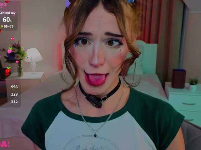 adet1a live cam on BongaCams