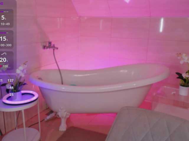 adet1a live cam on BongaCams