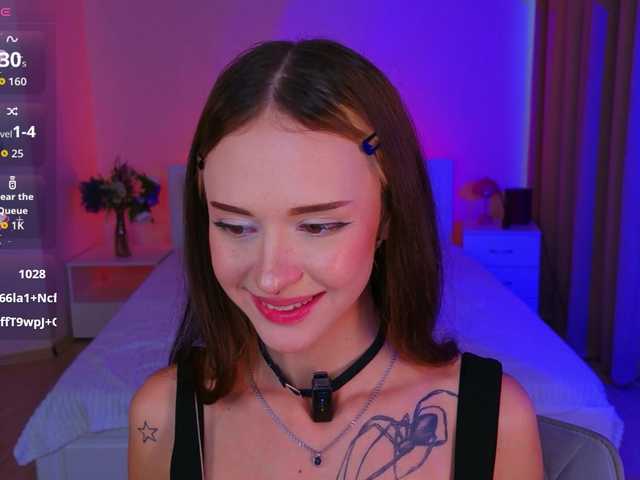 adet1a live cam on BongaCams