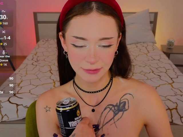 adet1a live cam on BongaCams