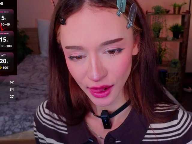 adet1a live cam on BongaCams