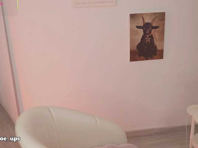ChloeEvans live cam on BongaCams