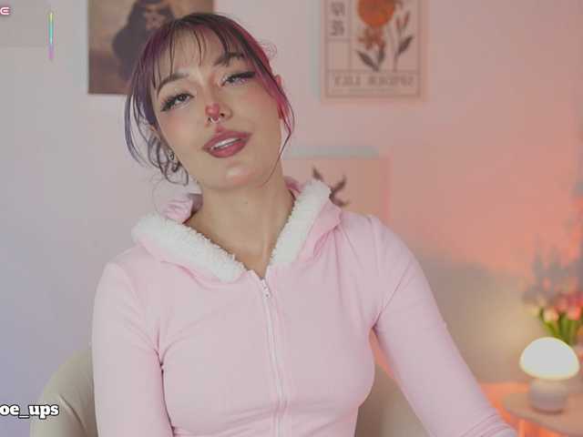 ChloeEvans live cam on BongaCams
