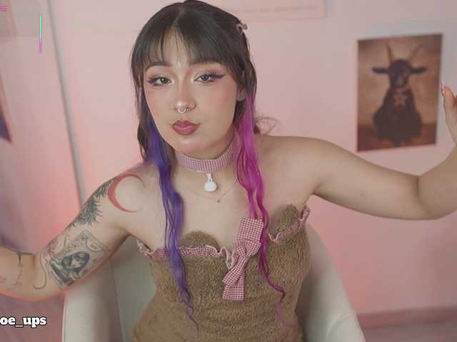 ChloeEvans live cam on BongaCams