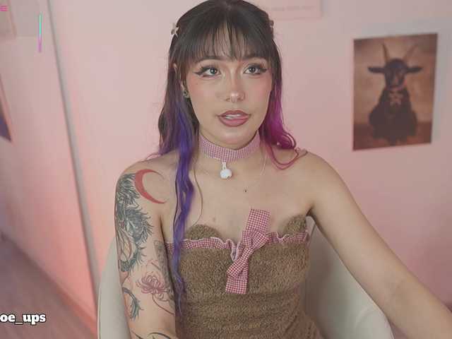 ChloeEvans live cam on BongaCams