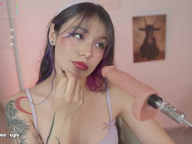 ChloeEvans live cam on BongaCams